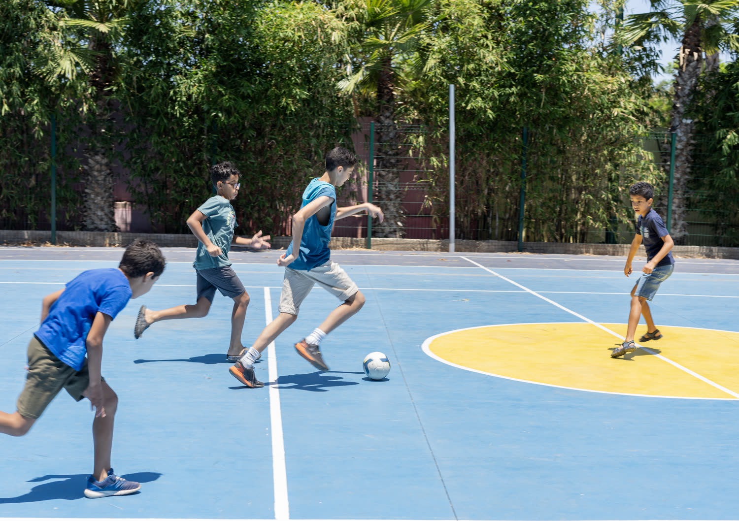 Terrain de foot du campus